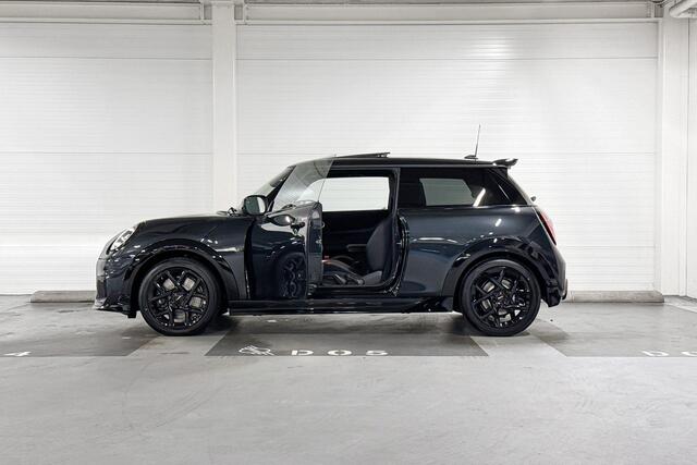 Mini COOPER C | John Cooper Works Trim | Pakket M | "17 JCW Sprint Spoke