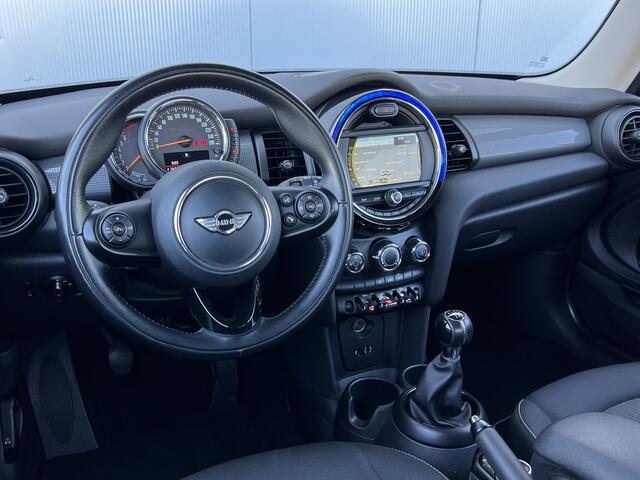 Mini COOPER Mini 1.5 Business Navi/Bluetooth/Camera.
