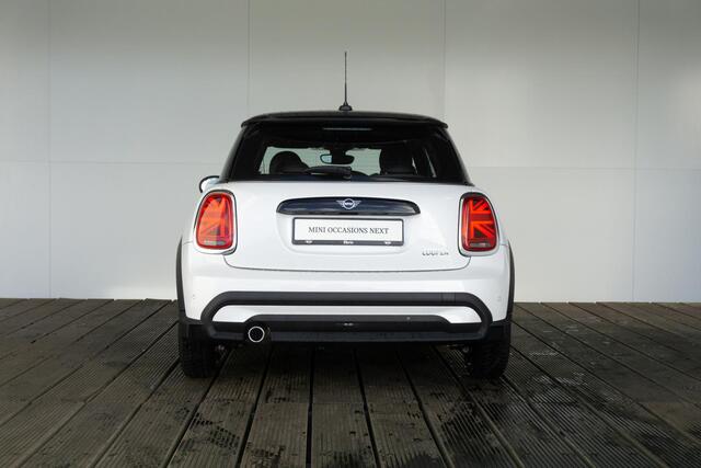 Mini COOPER 3-deurs Aut. Classic + Business