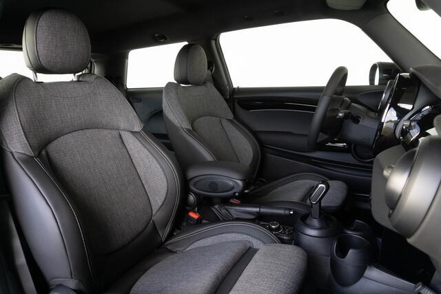 Mini COOPER 3-deurs Aut. Classic + Business