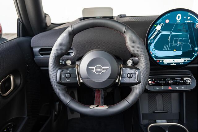 Mini COOPER 3-deurs C | John Cooper Works Trim + Package XL
