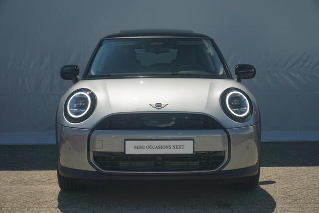 Mini COOPER 3-deurs C Panorama Dak / Head-Up / Stoelverwarming