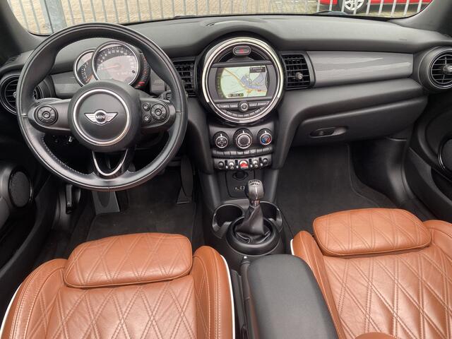 Mini COOPER Mini Cabrio 1.5 Chili Serious Business Luxe leder, Navigatie, PDC, Nieuwstaat..!!
