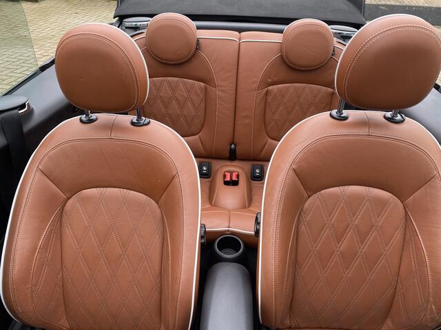 Mini COOPER Mini Cabrio 1.5 Chili Serious Business Luxe leder, Navigatie, PDC, Nieuwstaat..!!