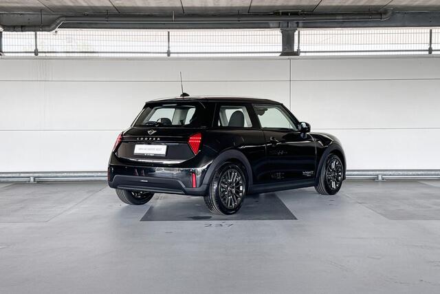 Mini COOPER 3-deurs C | Essential