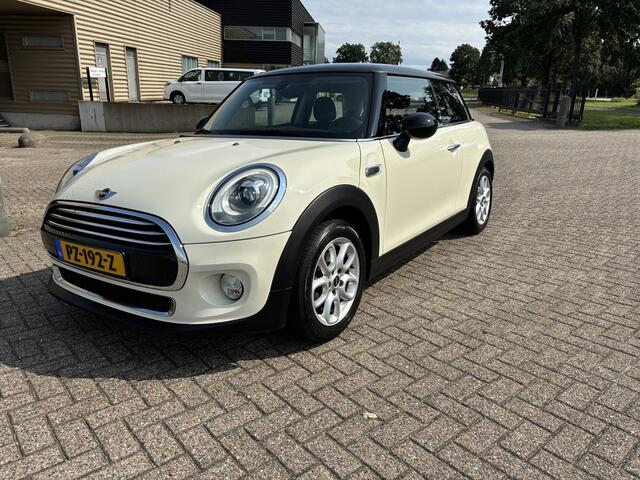 Mini COOPER Mini 1.5 D Pepper Serious Business 116 pk [ ecc,xenon,cruise,lmv,pdc ]