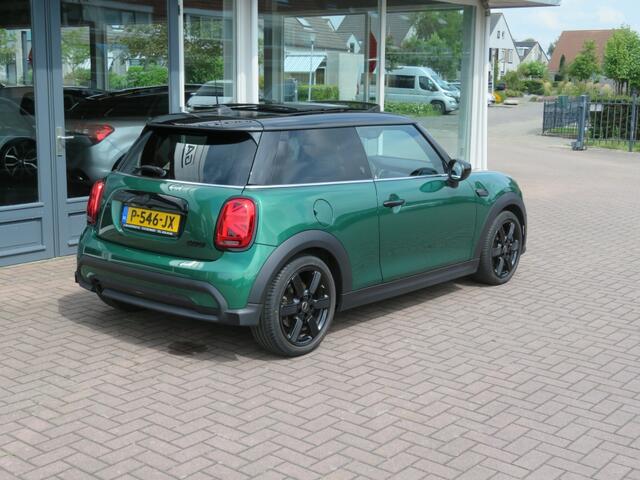 Mini COOPER 1.5 Cooper Yours