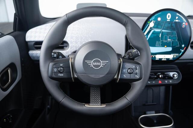 Mini COOPER 3-deurs C Favoured + M pakket