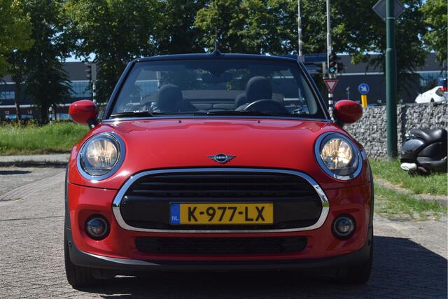 Mini COOPER Mini Cabrio 1.5 Chili | Stoelverw. | Navi | Lm. velgen | Cruise control | Onderhoudshistorie