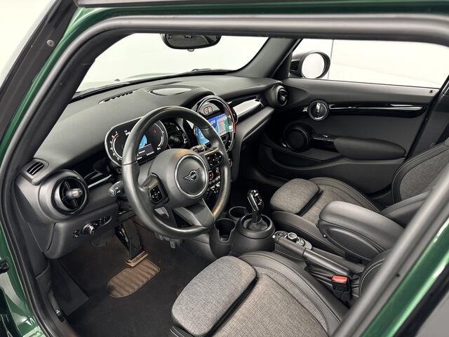 Mini COOPER Mini 1.5 Aut/Pan.Dak/Sportst/DAB/Carplay/Stoelv/BTW