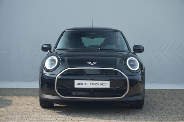 Mini COOPER 3-Deurs C Favoured / Pakket M