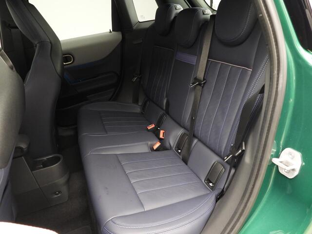 Mini COOPER 5-deurs C Automaat / Pakket M / Panoramadak / JCW stoelen / Head-up / Park assist / Alu wielen 18 inch