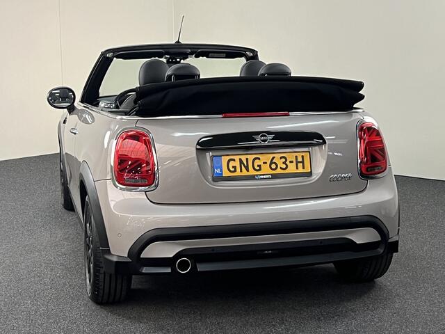 Mini COOPER Mini Cabrio 1.5 Automaat Maximise Navi / Stoelverw. / Cruise Cntr. / Keyless