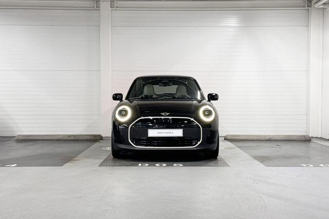 Mini COOPER 3-deurs E | Favoured Uitvoering | L Pakket | 18" Slide Spoke two-tone