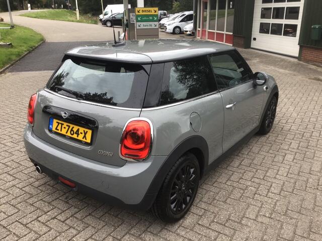 Mini COOPER 1.5 COOPER