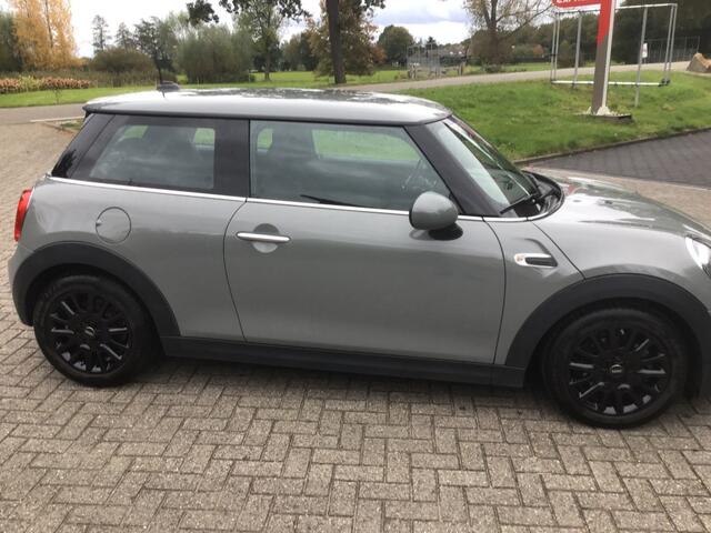 Mini COOPER 1.5 COOPER