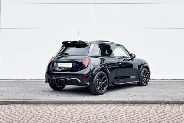 Mini COOPER 3-deurs C John Cooper Works Uitvoering | Pakket M