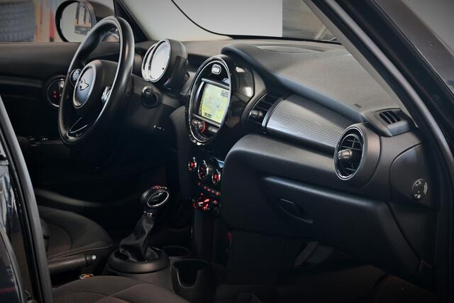 Mini COOPER Mini 1.5 Pepper Business