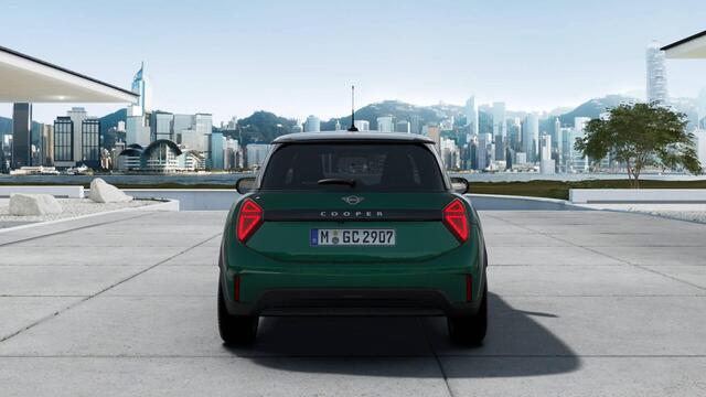 Mini COOPER 3-deurs C Favoured Aut.