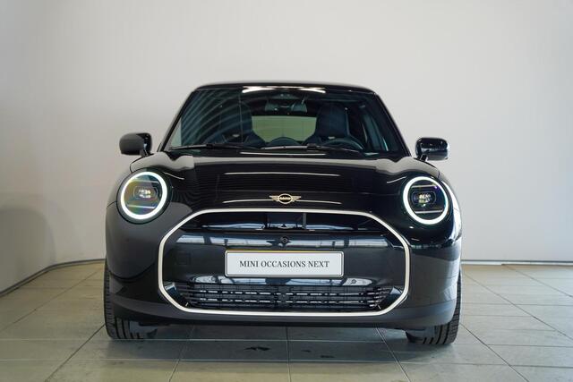 Mini COOPER 3-deurs E Favoured