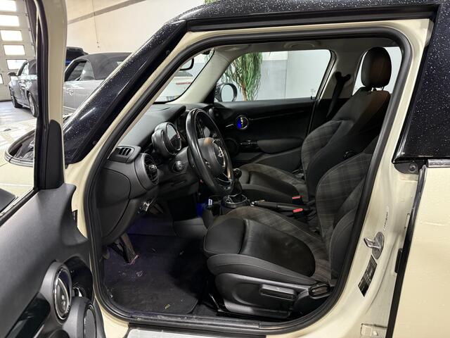 Mini COOPER Mini 1.5 Chili Serious Business