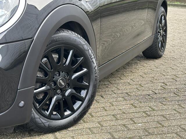 Mini COOPER Mini 1.5 Aut. 136pk Pepper | Navi/Cruise/PDC/16-inch