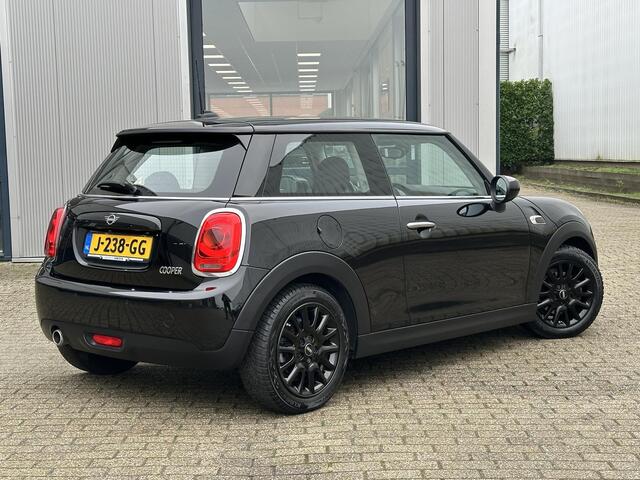 Mini COOPER 1.5 Aut. 136pk Pepper | Navi/Cruise/PDC/16-inch