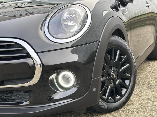 Mini COOPER 1.5 Aut. 136pk Pepper | Navi/Cruise/PDC/16-inch