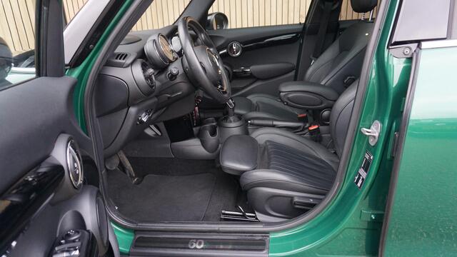 Mini COOPER 1.5 136pk 5Drs Automaat 60 Years Edition Pano.Dak H&K Leder Head-Up 17inch LM LED *Complete Mini* NL auto 48274km!