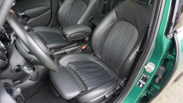 Mini COOPER 1.5 136pk 5Drs Automaat 60 Years Edition Pano.Dak H&K Leder Head-Up 17inch LM LED *Complete Mini* NL auto 48274km!