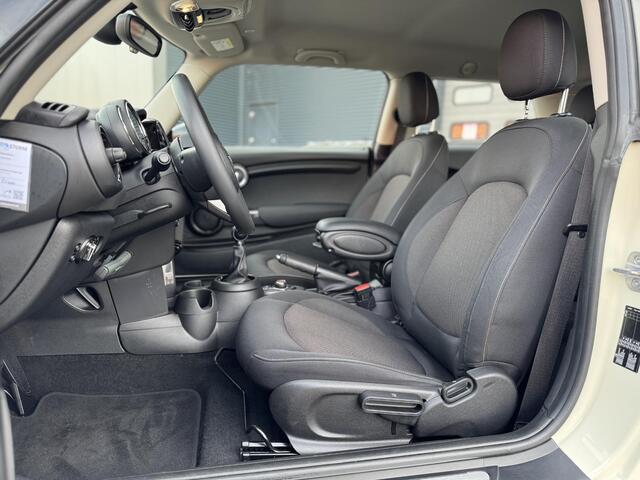 Mini COOPER Mini 1.5 Pepper | Navigatie Full-Map | Cruise Control | Park. Sensor | LED Koplampen | Keyless Entry | Airco | Bluetooth Tel. | Rijklaarprijs!