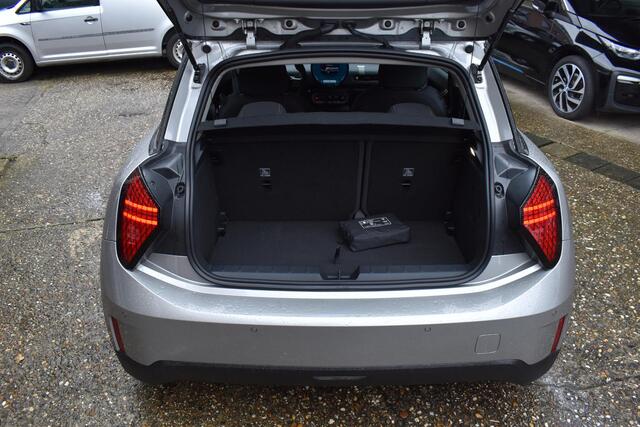 Mini COOPER 2025 E Essential XS 40.7 kWh 2025 NIEUW 36-KM!! 17'inch Volledige BMW dealer garantie