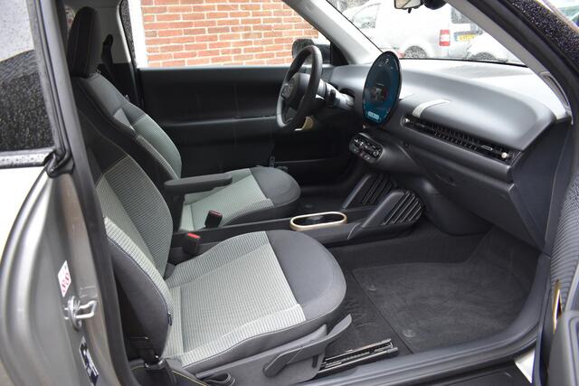 Mini COOPER 2025 E Essential XS 40.7 kWh 2025 NIEUW 36-KM!! 17'inch Volledige BMW dealer garantie