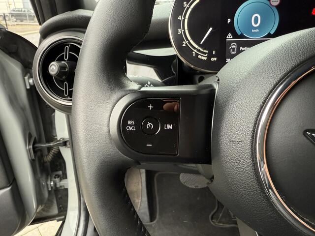 Mini COOPER Mini 1.5 Aut. Camera/Apple/Leder/Stoelwarm