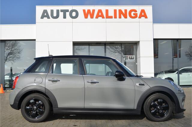 Mini COOPER Mini 1.5 Salt Business Navi | Cruise | NL auto | Metallic lak | PDC | LMV | Climate | Start knop | 6-bak | 5 deurs