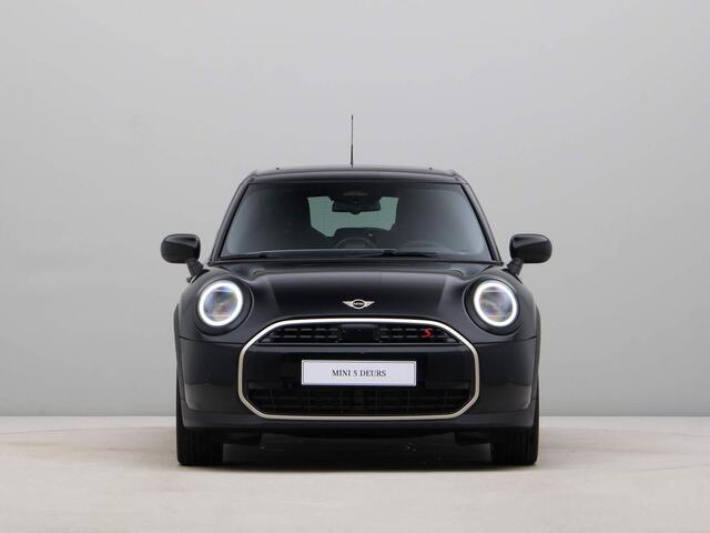 Mini COOPER 5-deurs S Favoured Pakket M PRIVATE LEASE EUR 710,- (48 mnd/10.000 km)