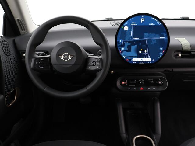 Mini COOPER Mini E ESSENTIAL XS 40.7 kWh + NAVIGATIE | APPLE CARPLAY | LED | CAMERA | 17 INCH LMV