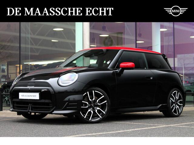 Mini COOPER Hatchback E / John Cooper Works / Pakket XL / 18 inch JCW Lap Spoke 2-tone