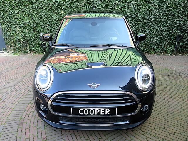 Mini COOPER 1.5 Chili 60 Years F55 LCI 5-drs aut. met Pano.dak, Leder, LED, HK audio en 17"