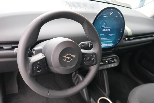Mini COOPER Mini E Essential XS 40.7 kWh | Nieuw!