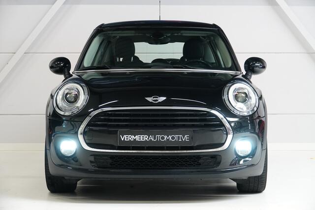 Mini COOPER Mini 1.5 Chili Business | LED | Navi | Leder | Automaat |Sfeer | 5Drs |