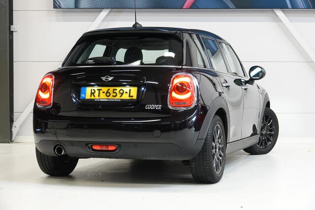Mini COOPER Mini 1.5 Chili Business | LED | Navi | Leder | Automaat |Sfeer | 5Drs |