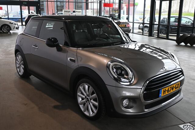 Mini COOPER Mini 1.5 Chili Serious Business Cima Navigatie Stoelverwarming Rijklaarprijs Inruil Mogelijk!