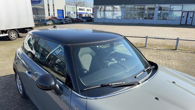 Mini COOPER Mini 1.5 136pk Salt Business Navi Cruise Bluetooth Zwart dak Dealeronderhouden