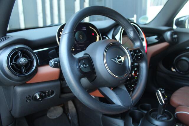 Mini COOPER 1.5 Classic Cooper Automaat | Bruin leder interieur