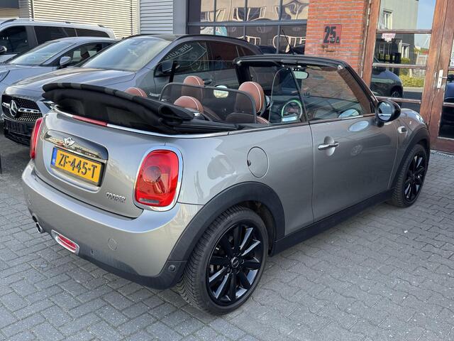 Mini COOPER Cabrio 1.5 | Leer | Stoelverwarming | 17 Inch