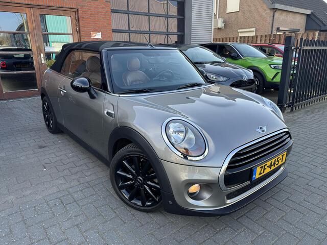 Mini COOPER Cabrio 1.5 | Leer | Stoelverwarming | 17 Inch