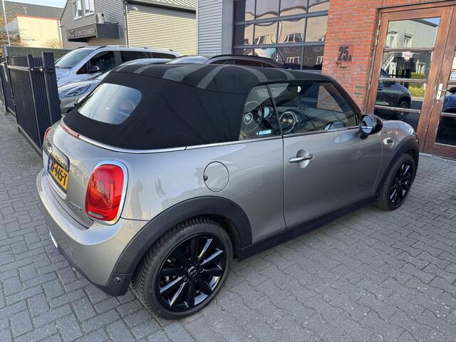 Mini COOPER Cabrio 1.5 | Leer | Stoelverwarming | 17 Inch