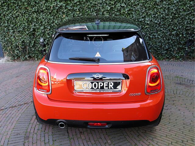 Mini COOPER 1.5 Salt Business F56 LCI NL Auto, Navi, Cruise, Apple CarPlay en 16"
