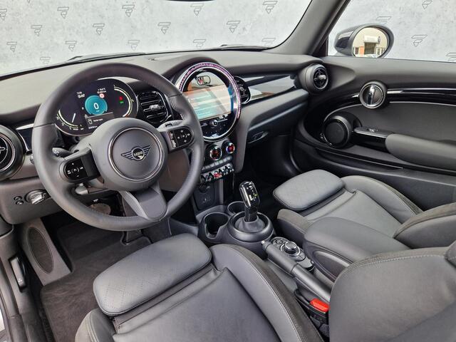 Mini COOPER Mini Cabrio 1.5 Essential